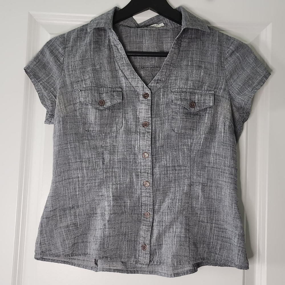 Button up Top